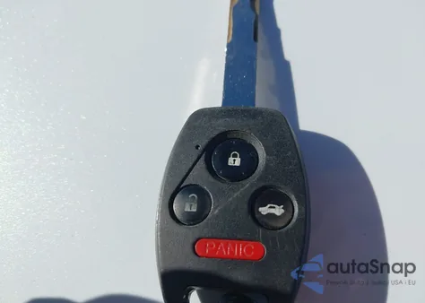 2009 Honda Accord 2.4 Lx-S z USA, uszkodzony, nr VIN 1HGCS12339A026041